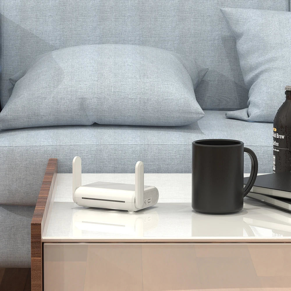 Compact dual-band Gigabit travel Wi-Fi router