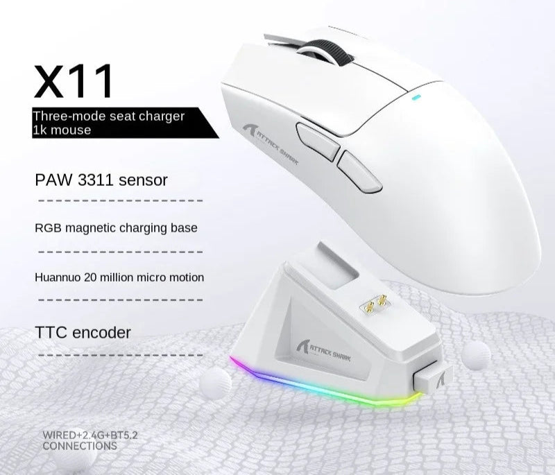 Ultraleichte Gaming Maus Weiß mit Dock & Triple-Mode