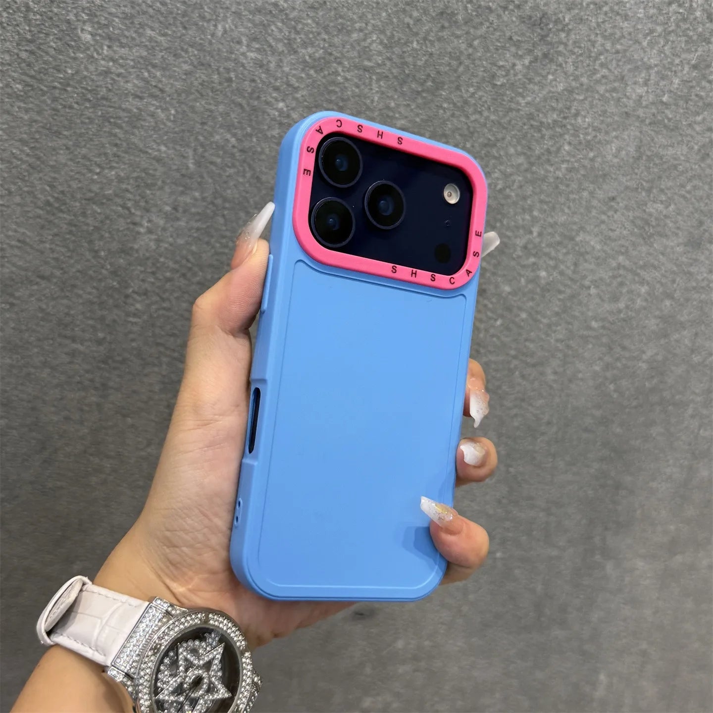 Kontrastfarbige Hülle für iPhone 17 Pro Max – Slim Silikon Case