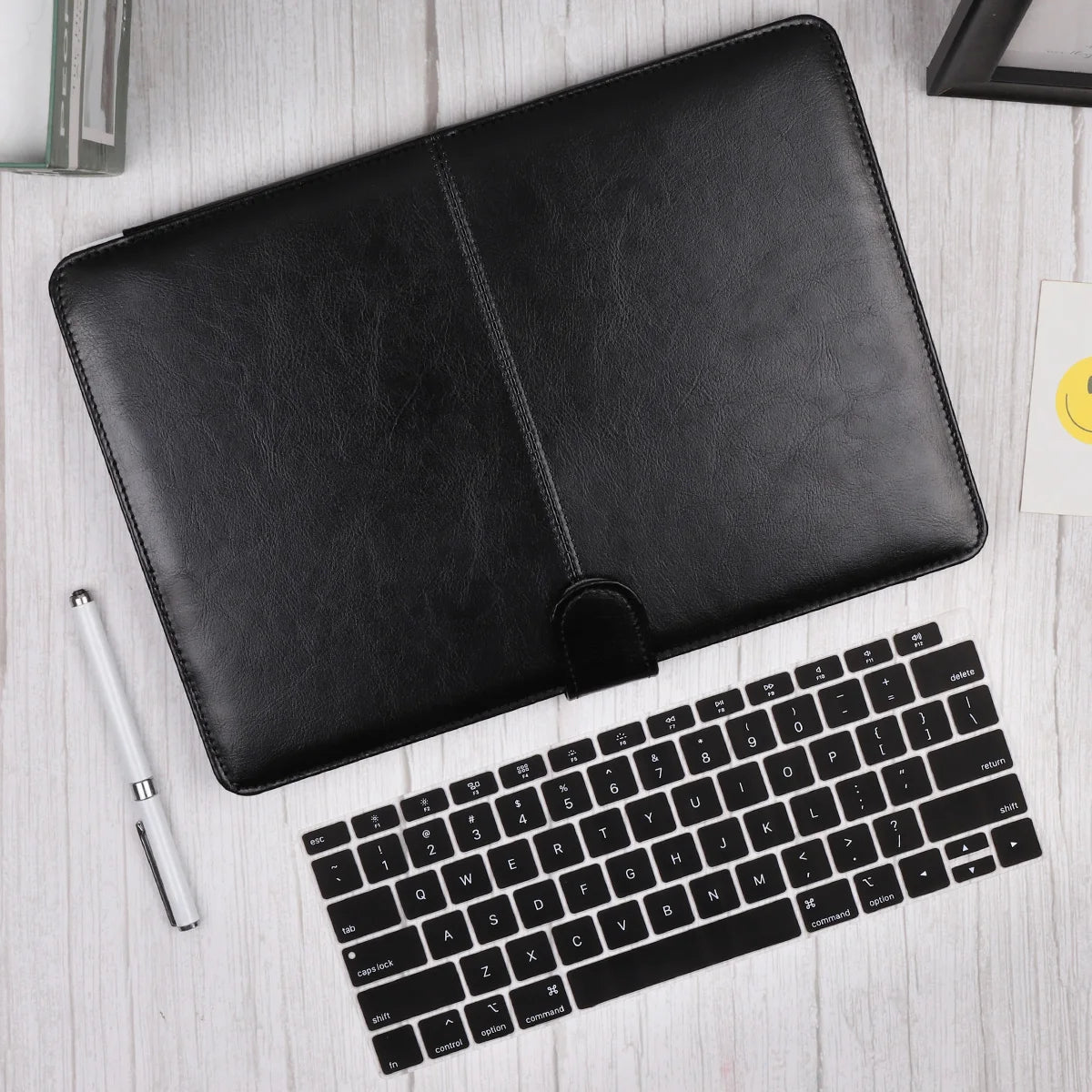 PU-Leder MacBook Hülle 13–14 Zoll 2024–2025