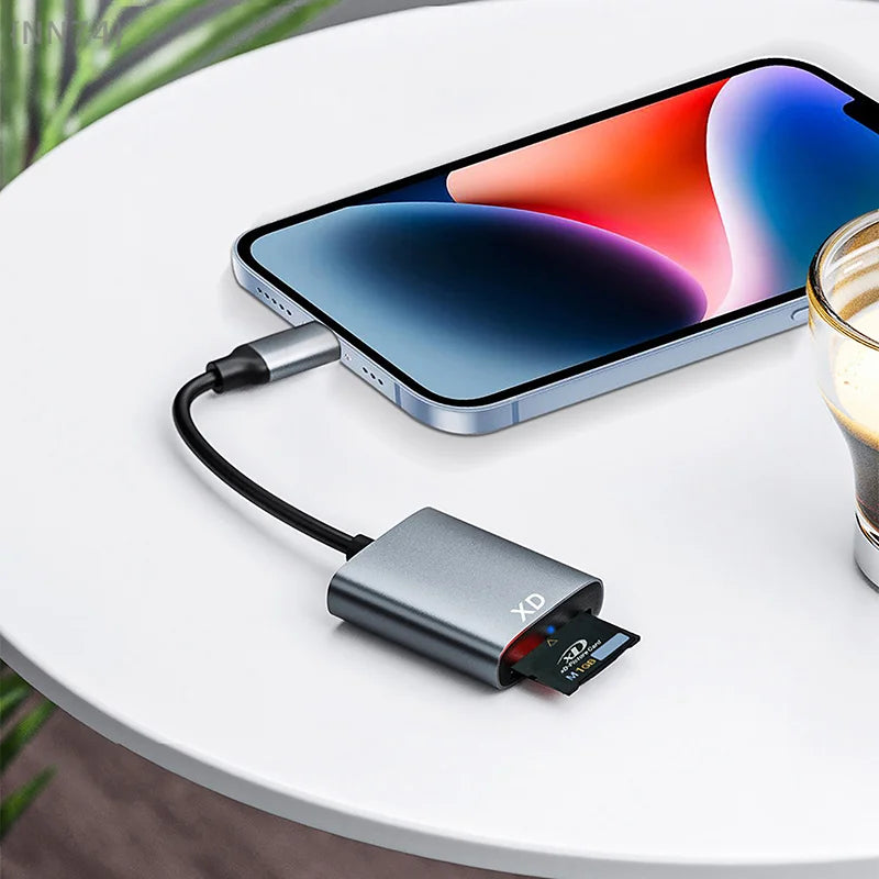 2-in-1 USB & Type-C Lightning Kartenleser Adapter