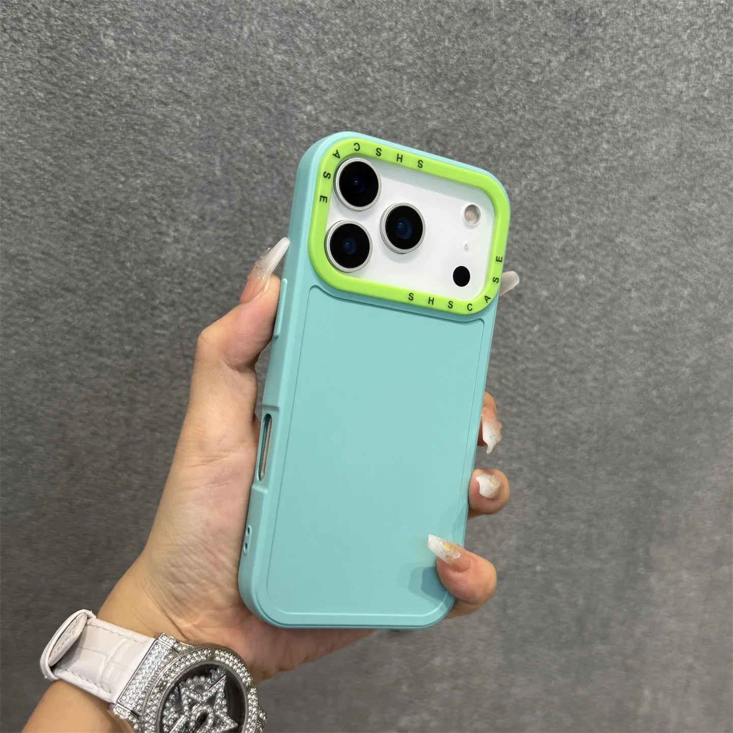 Kontrastfarbige Hülle für iPhone 17 Pro Max – Slim Silikon Case
