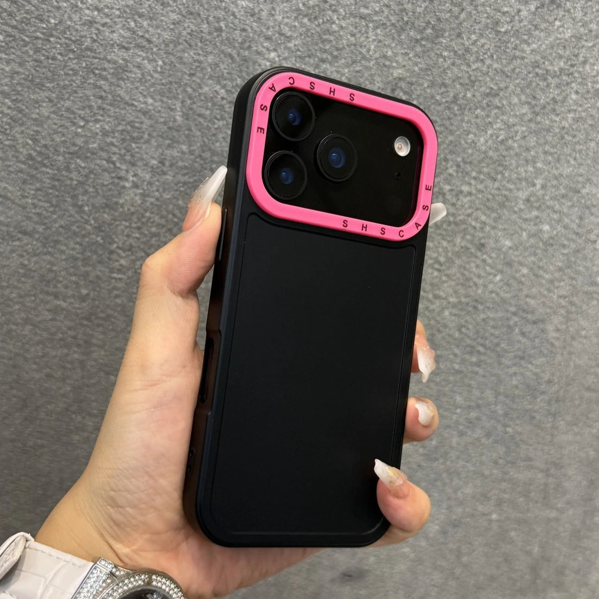 Kontrastfarbige Hülle für iPhone 17 Pro Max – Slim Silikon Case