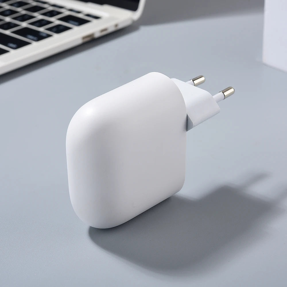 45W USB-C Ladegerät für Pixel Pro