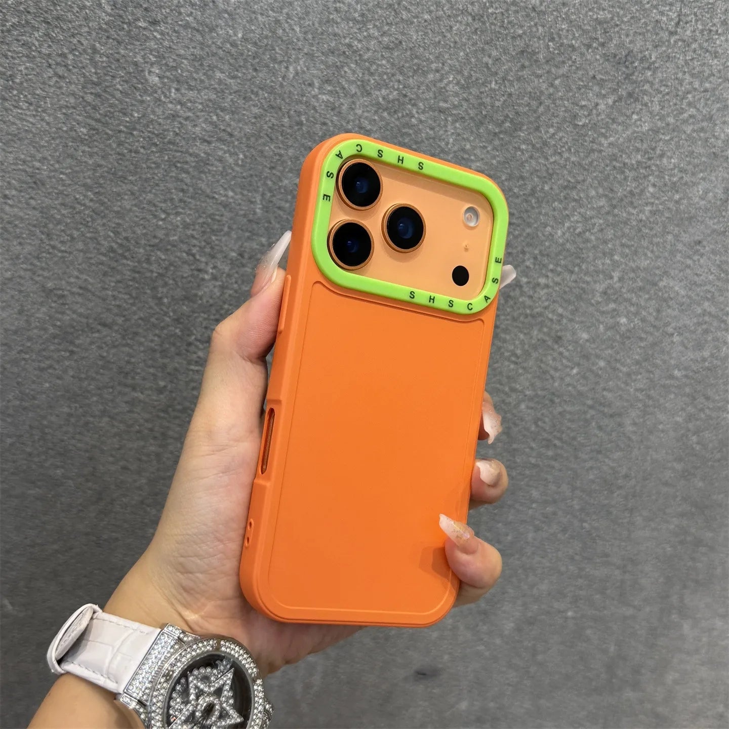 Kontrastfarbige Hülle für iPhone 17 Pro Max – Slim Silikon Case