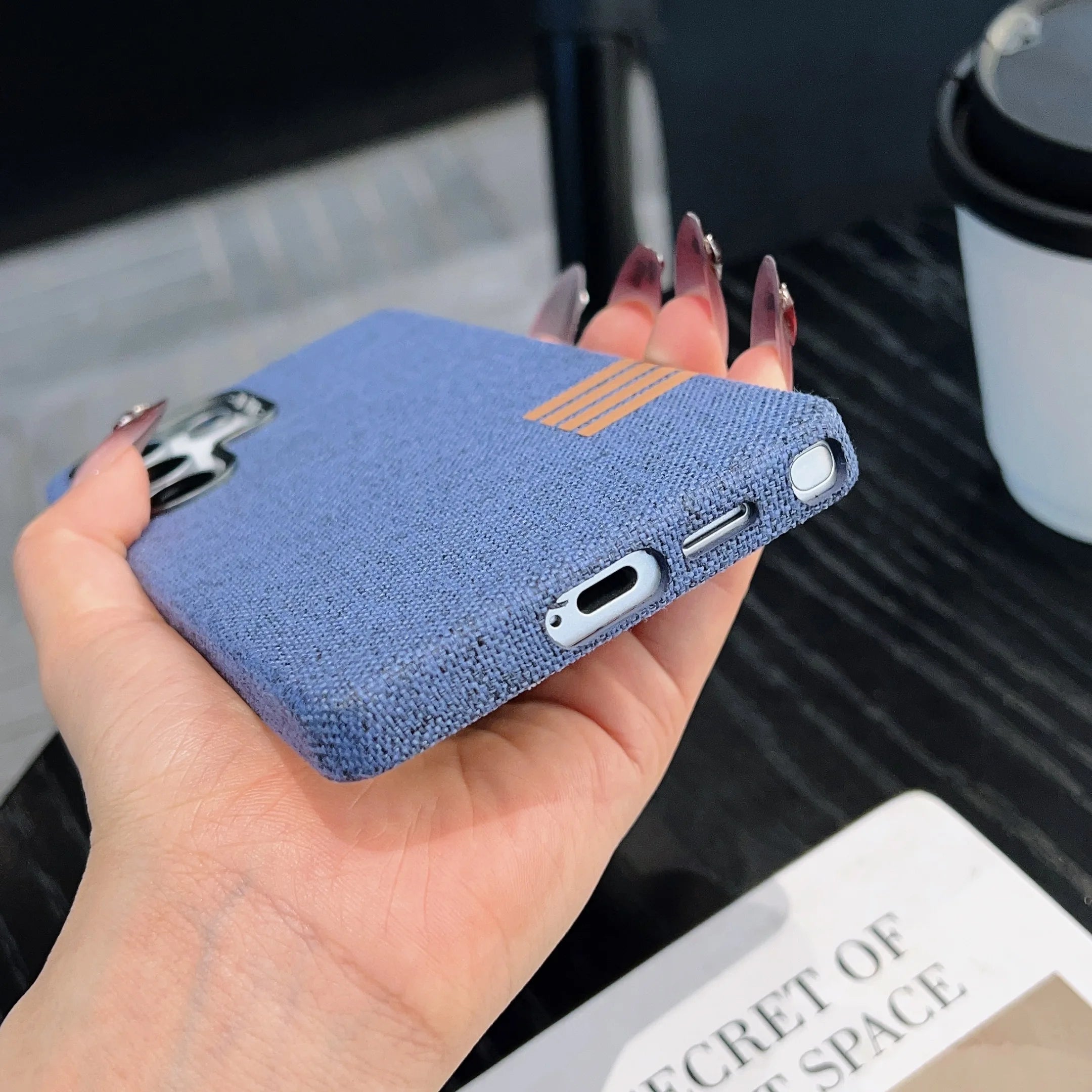 Luxus Leinen Magnet Hülle für Samsung S25