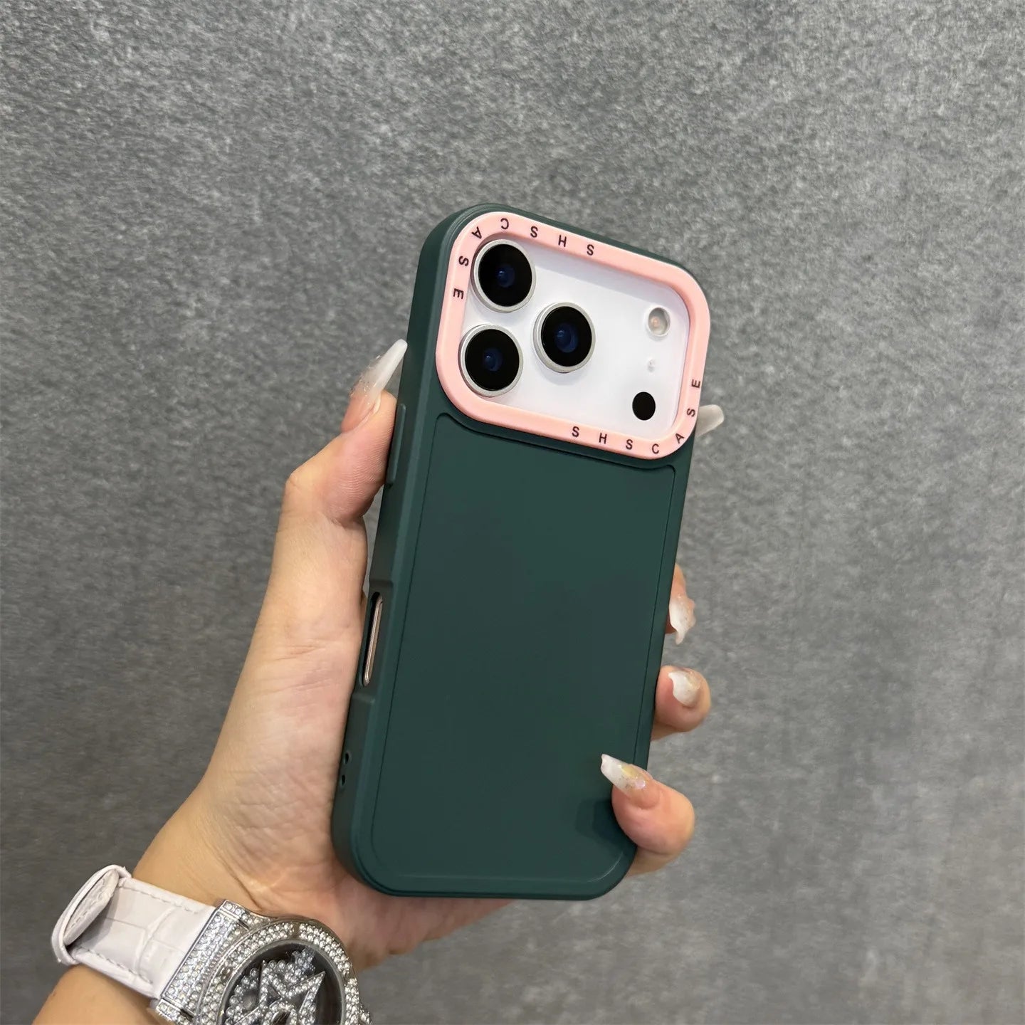 Kontrastfarbige Hülle für iPhone 17 Pro Max – Slim Silikon Case