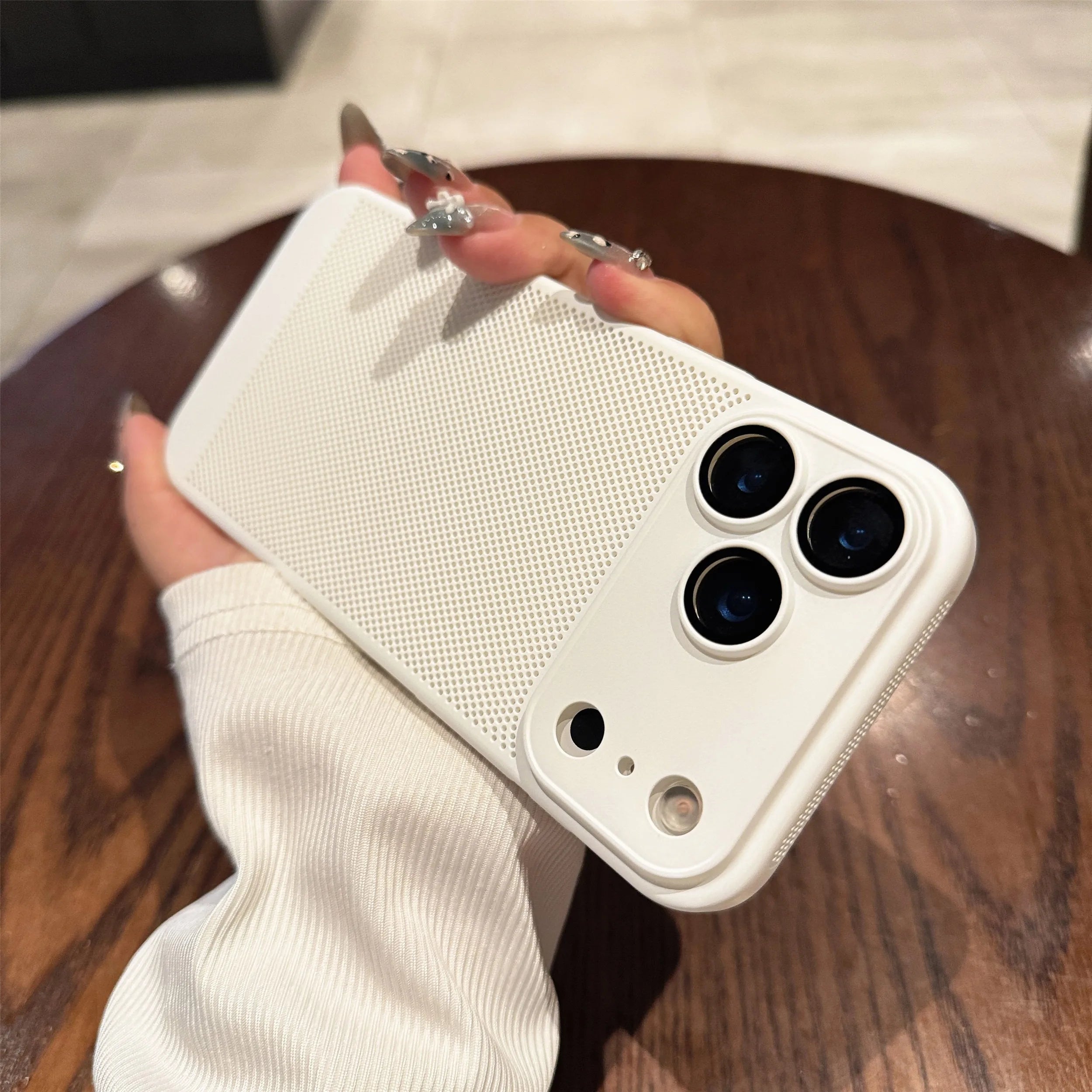 Magnetische Hülle für iPhone 17 Pro Max – Hitzeschutz