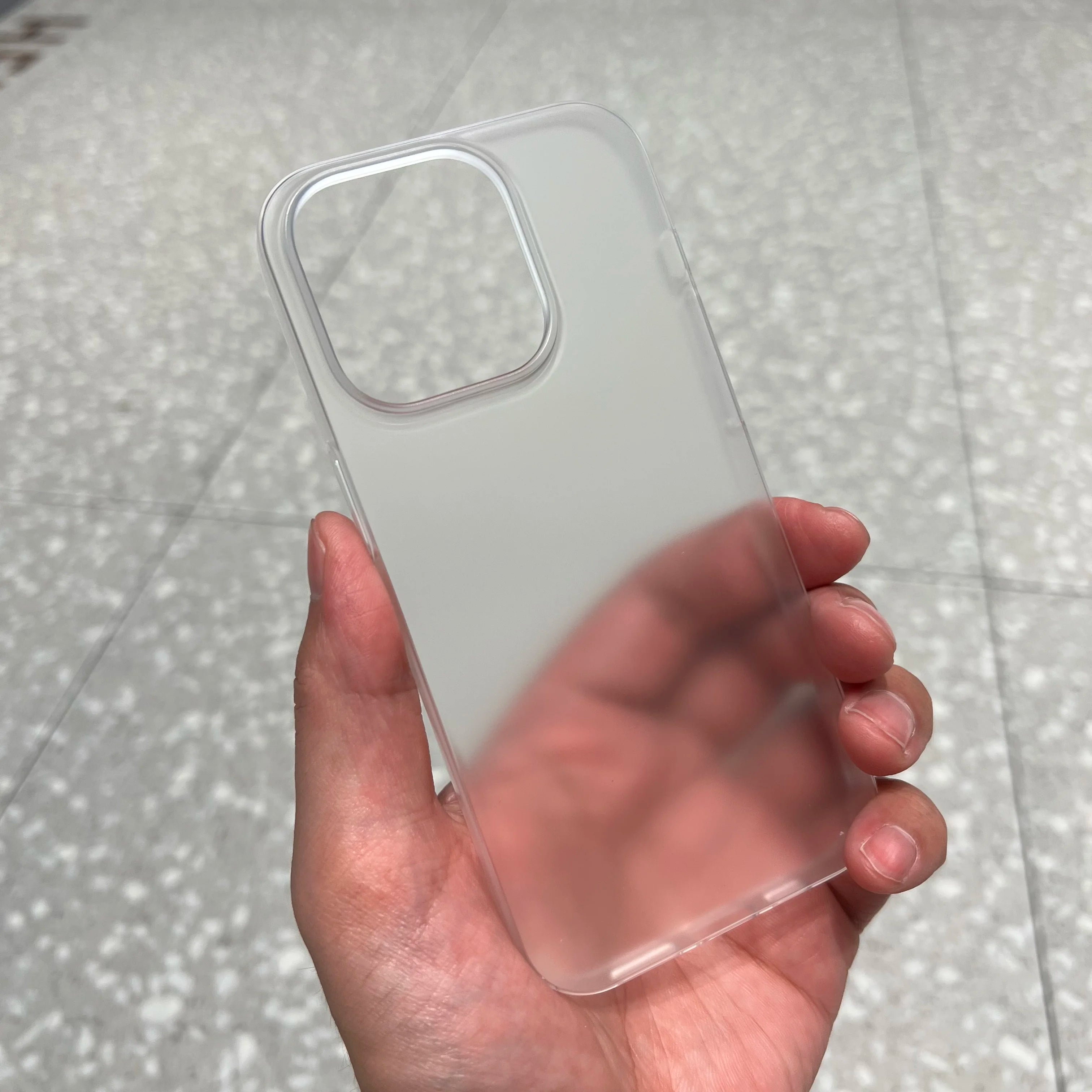 Ultradünne matte iPhone Hülle 11–16 Pro Max