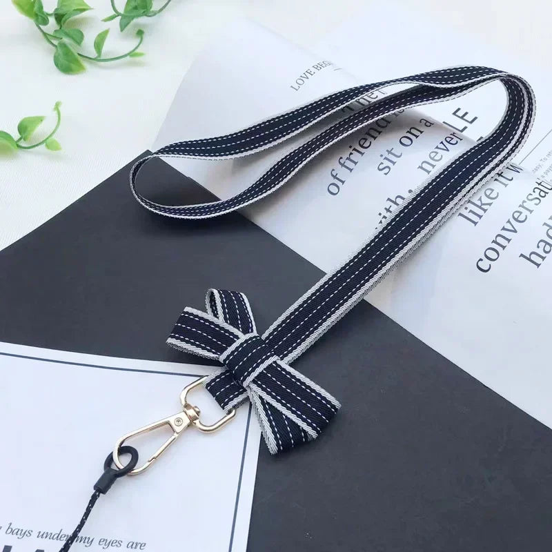 Koreanischer Chic Handy-Lanyard mit gestreiftem Bogen
