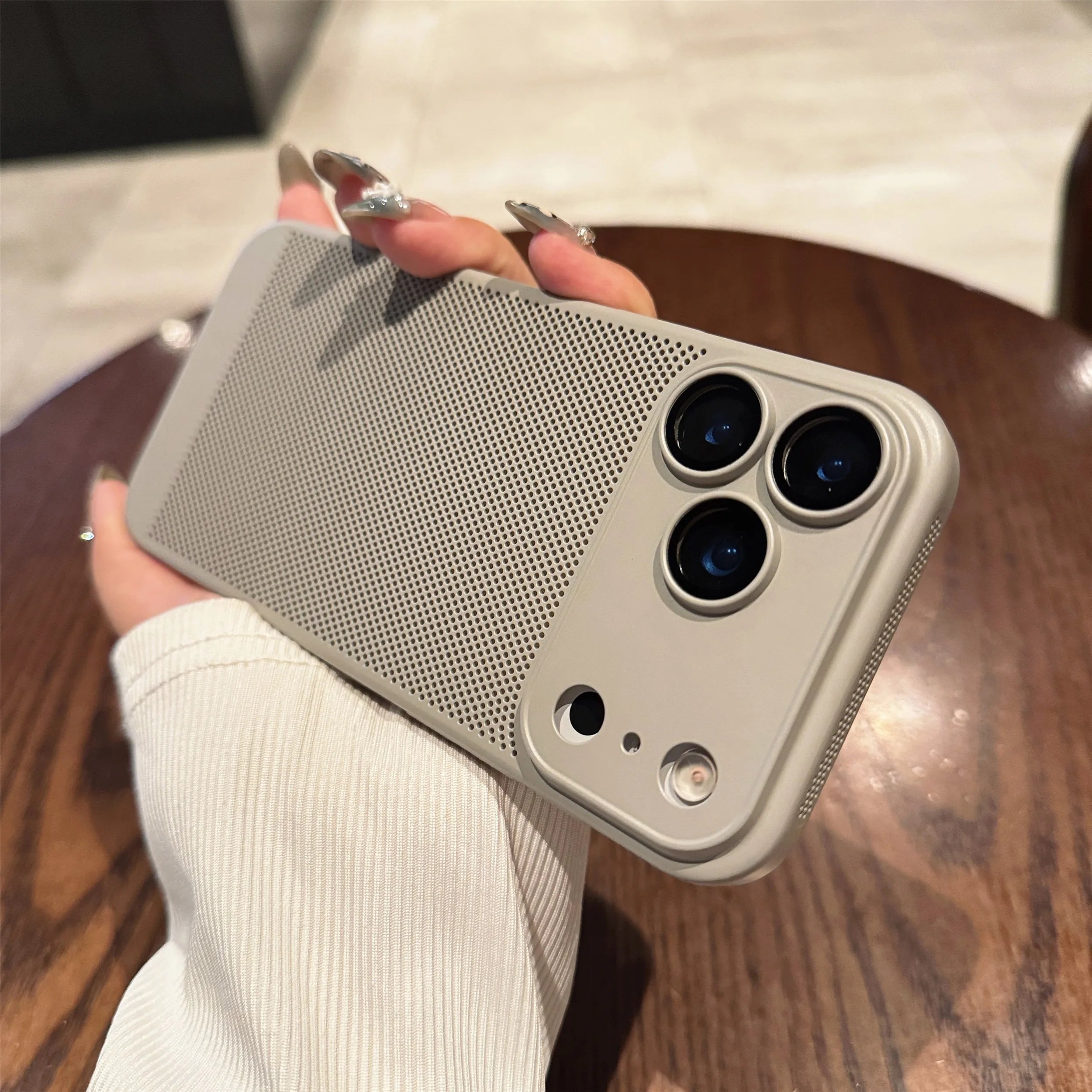 Magnetische Hülle für iPhone 17 Pro Max – Hitzeschutz